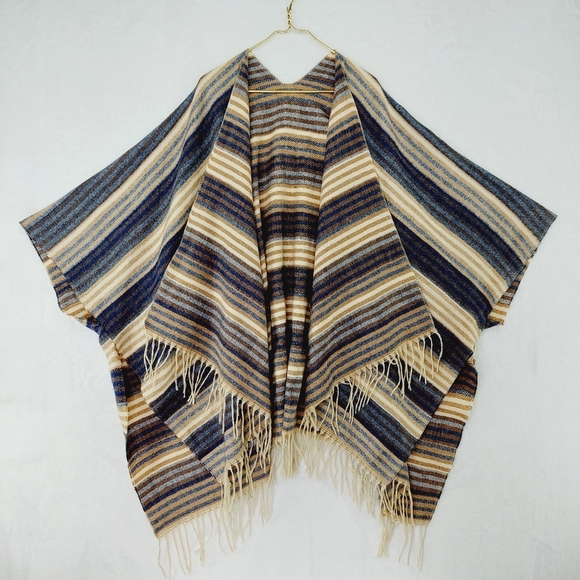 Boutique Accessories - Boutique Tan Black Stripped Winter Cozy Fringe Soft Big Scarf Shawl  Z13